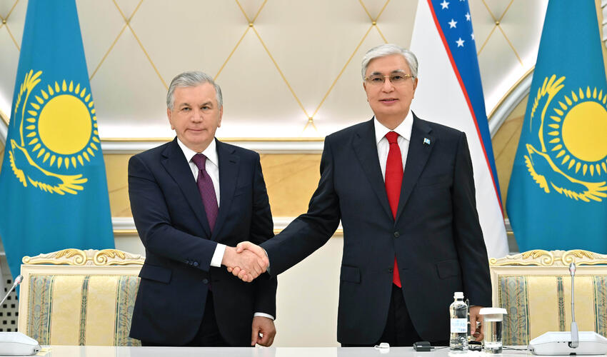 Qazaxıstan və Özbəkistan ticarət dövriyyəsini 10 milyard dollara çatdırmaq barədə razılığa gəliblər