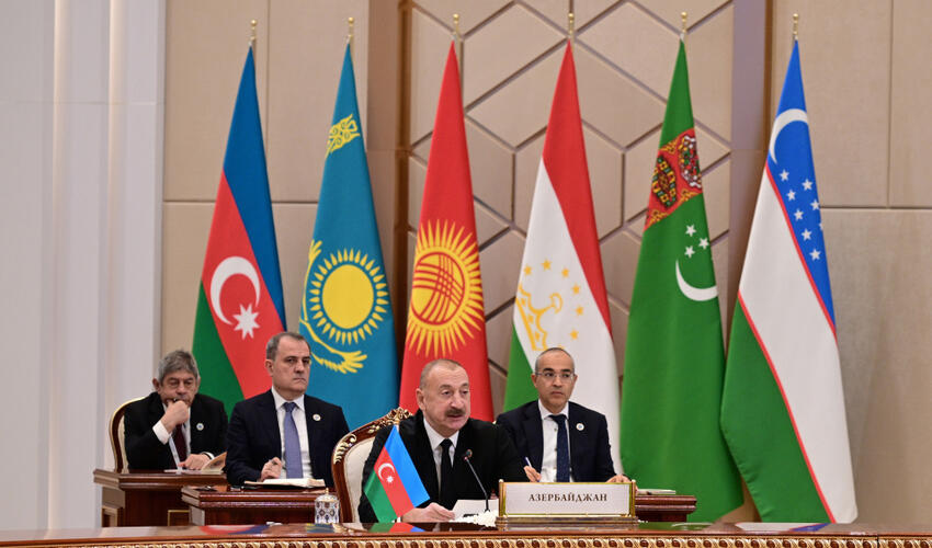 Daşkənddə Mərkəzi Asiya Dövlət Başçılarının 7-ci Məşvərət Görüşü keçirilib
Prezident İlham Əliyev tədbirdə çıxış edib