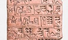 Borçalıda arxeoloqlar naməlum simvollu qədim lövhə aşkar ediblər