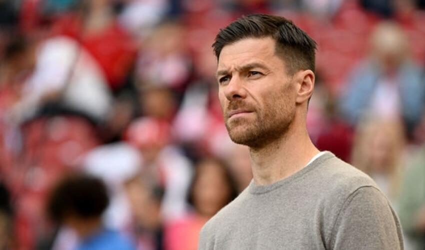 Xabi Alonso: "Real" Madriddən ayrılmaqla bağlı şayiələr məni narahat etmir"