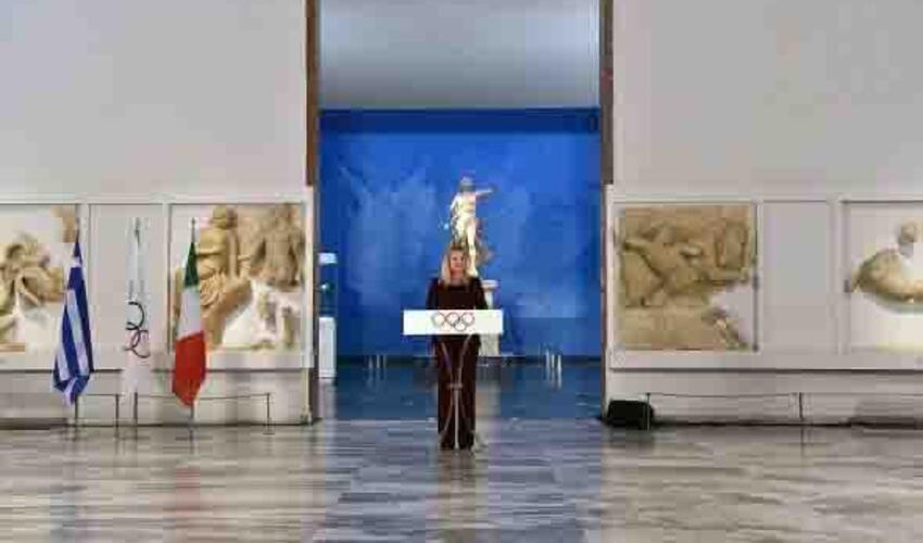 2026-cı il Qış Olimpiya Oyunlarının alovu Yunanıstanda ehtiyat məşəldən yandırılıb