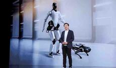 Xiaomi tezliklə zavodlarında insanları insanabənzər robotlarla əvəz edəcəyini bildirib