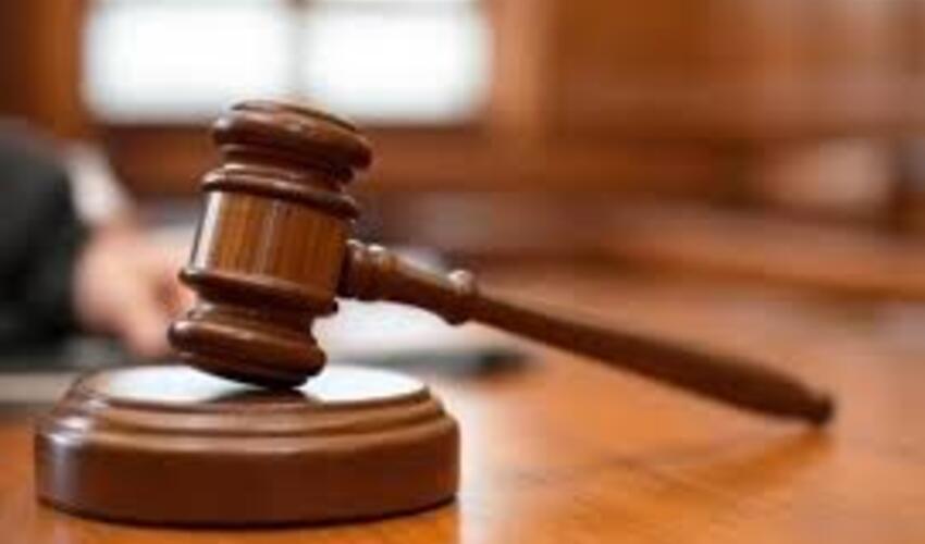 İstanbul məhkəməsi keçmiş bankiri fırıldaqçılıqda günahlandıraraq 102 il müddətinə azadlıqdan məhrum edib