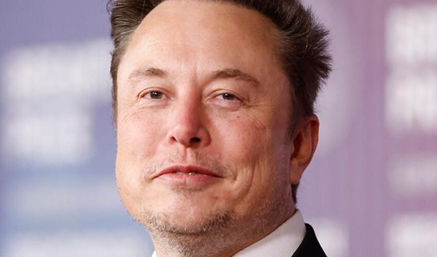 Elon Mask Avropa Birliyinin ləğvini təklif edir