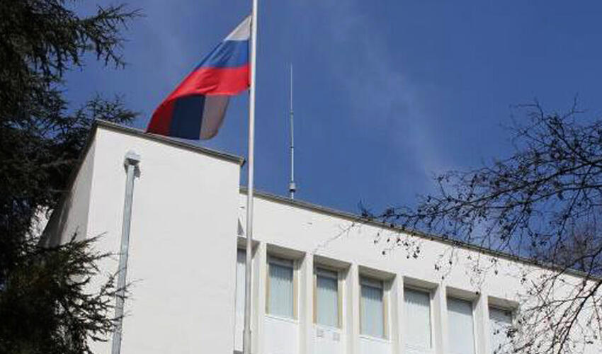 Səfirlik NATO və Aİ-ni Rusiya ilə münaqişəyə hazırlaşmaqda ittiham etdi