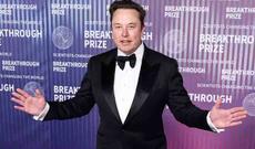 İlon Mask 600 milyard dollardan çox sərvəti olan ilk şəxs oldu