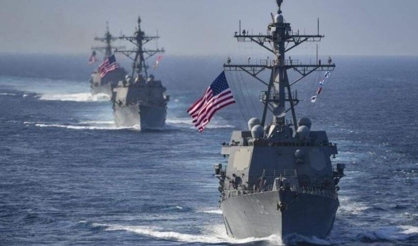 Tramp Venesuelaya dəniz blokadası elan etdi