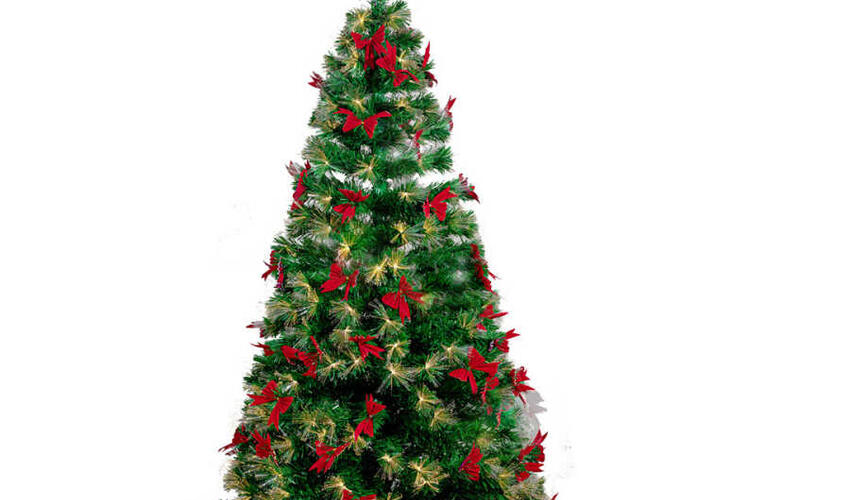 Ağac bəzəmək tamamilə türk adətidir və Avropaya qədim türklərdən keçib