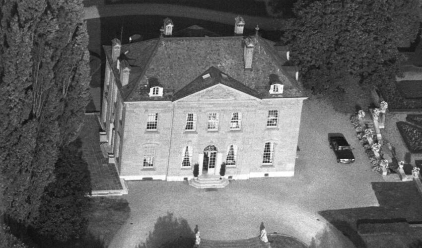 Qorbaçov və Reyqanın görüşdüyü villa Cenevrədə satılır