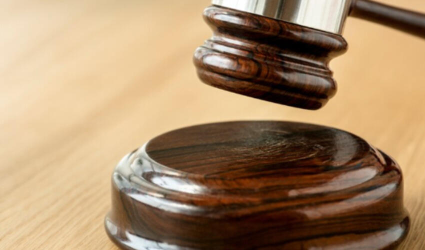 Rusiyanın Blagoveşensk şəhərində özünü başqa şəxs kimi təqdim edən azərbaycanlı mühakimə olunub