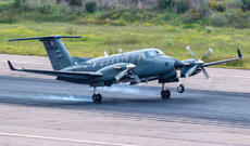 Xilasedicilər Texasda Meksika Hərbi Dəniz Qüvvələrinə məxsus təyyarə qəzasında sağ qalanları tapdılar