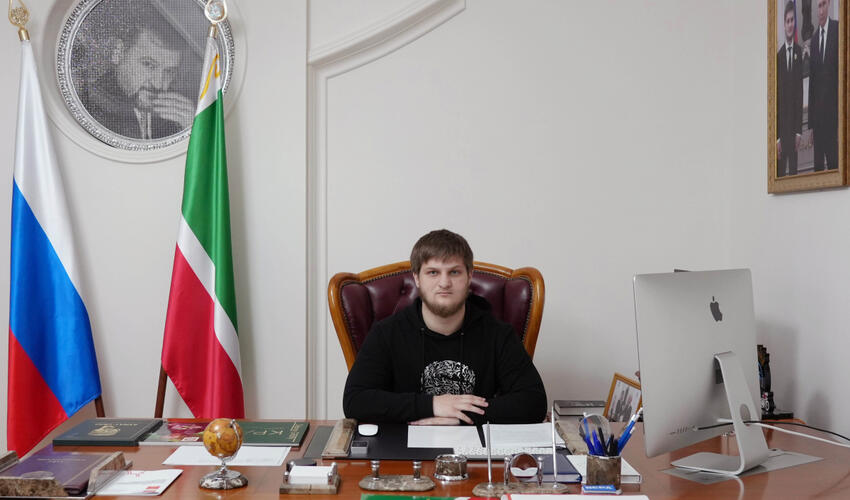 Ramzan Kadırov 20 yaşlı oğlu Axmatı Çeçenistan Baş nazirinin müavini təyin etdi