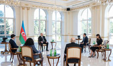 Azərbaycan Prezidenti İlham Əliyev yerli televiziya kanallarına müsahibə verib