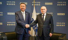 Türk dövlətlərinin birgə ərazisinin Baş Katibi Vyanada ATƏT-in Dövlət Başçısı ilə görüşüb