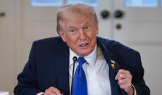 Tramp İran etirazçılarına hava dəstəyi verməyi planlaşdırır