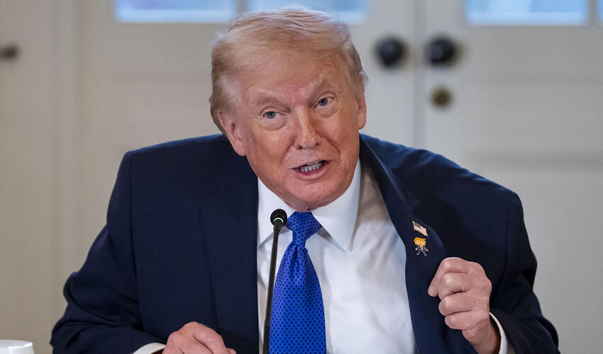 Tramp İran etirazçılarına hava dəstəyi verməyi planlaşdırır