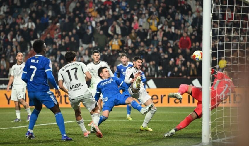 "Real" ikinci liqa komandası "Albasete"yə sensasiyalı şəkildə uduzaraq İspaniya Kubokundan kənarda qaldı