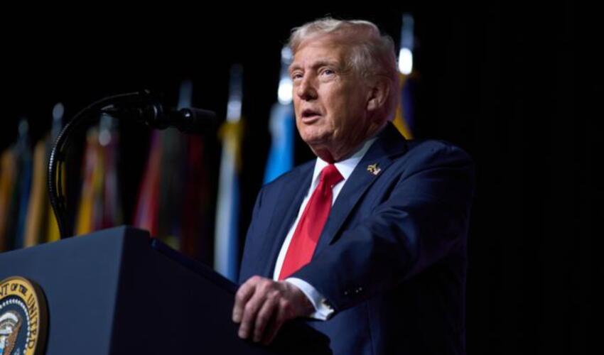 Maçado Nobel Sülh Mükafatı medalını Trampa hədiyyə edib