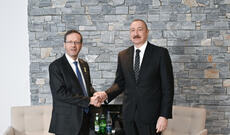 Prezident İlham Əliyev Davosda İsrail Dövlətinin Prezidenti ilə görüşüb