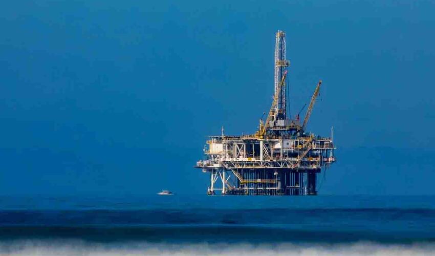 Azərbaycan neft məhsullarının ixracını 37% artırıb