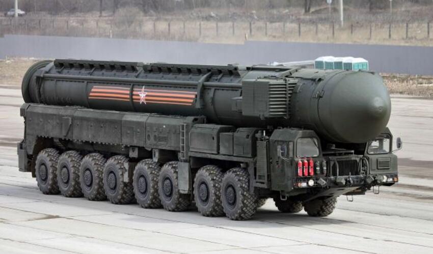 Rusiyanın hazırda 3-4 "Oreşnik" raketi var