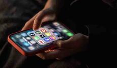 Fransa parlamentinin aşağı palatası 15 yaşdan kiçik yeniyetmələr üçün sosial medianın qadağan edilməsinə səs verib