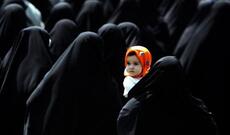 Uşaqların dinə etiqad etməyə məcbur olunması qadağan edilir