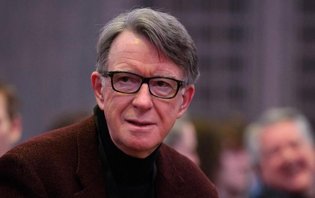 Keçmiş Britaniya səfiri "rüsvayçılıqdan qaçmaq üçün":Epşteyn işi ilə bağlı istefa verib