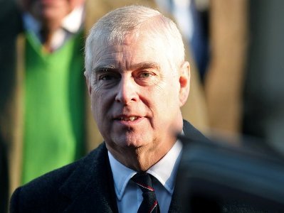 Şahzadə Endryu Epşteynə Britaniya bazalarında eniş etməyə kömək edib