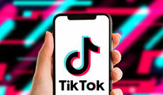 Təhlükəsiz İnternet Günü: TikTok 2025-ci ilin üçüncü rübündə 32 milyondan çox canlı yayımı bloklayıb