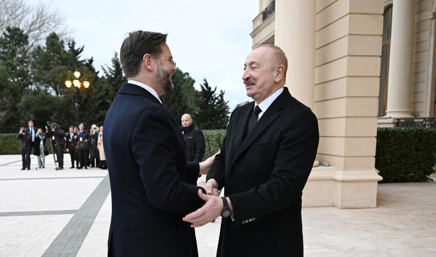 Bakıda Amerika Birləşmiş Ştatlarının Vitse-prezidentinin rəsmi qarşılanma mərasimi olub