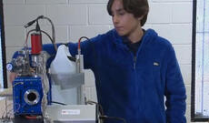 ABŞ-da 12 yaşlı məktəbli nüvə sintezi həyata keçirib