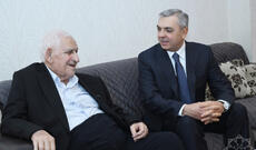 Xalq şairi Nəriman Həsənzadəyə “Heydər Əliyev” ordeni təqdim edilib