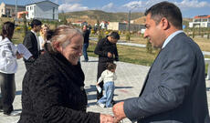 Horovlu kəndində daha 30 ailəyə evlərinin açarları təqdim olunub