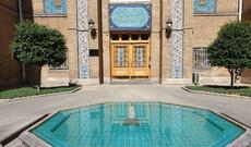 ABŞ-ın keçmiş maliyyə naziri Larri Sammers Epşteynlə əlaqələri səbəbindən Harvard Universitetini tərk edir