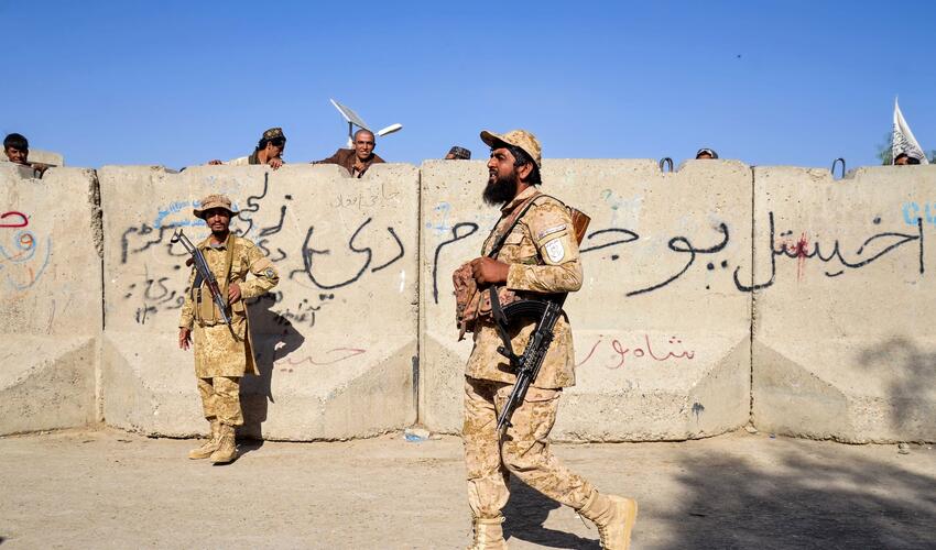 Əfqanıstan qüvvələri Pakistanın 15 sərhəd məntəqəsinin məhv edildiyini bildirib