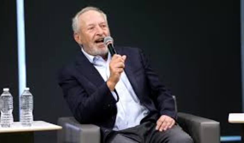 ABŞ-ın keçmiş maliyyə naziri Larri Sammers Epşteynlə əlaqələri səbəbindən Harvard Universitetini tərk edir