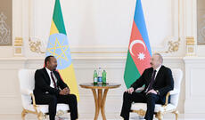 Prezident İlham Əliyevin Efiopiyanın Baş naziri ilə geniş tərkibdə görüşü olub və iki ölkə arasında bir sıra sənədlər imzalanıb