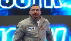Oleksandr Usik növbəti çempionluq döyüşündə kikboksinq əfsanəsi ilə qarşılaşacaq