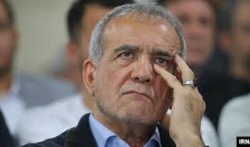 İRNA: Prezident və Nəzarət Şurasının üzvü müvəqqəti olaraq İrana rəhbərlik edəcək