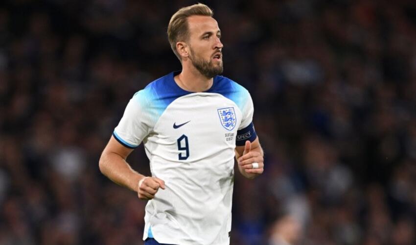 Keyn "Qızıl buts"a namizədlər arasında liderlik edir