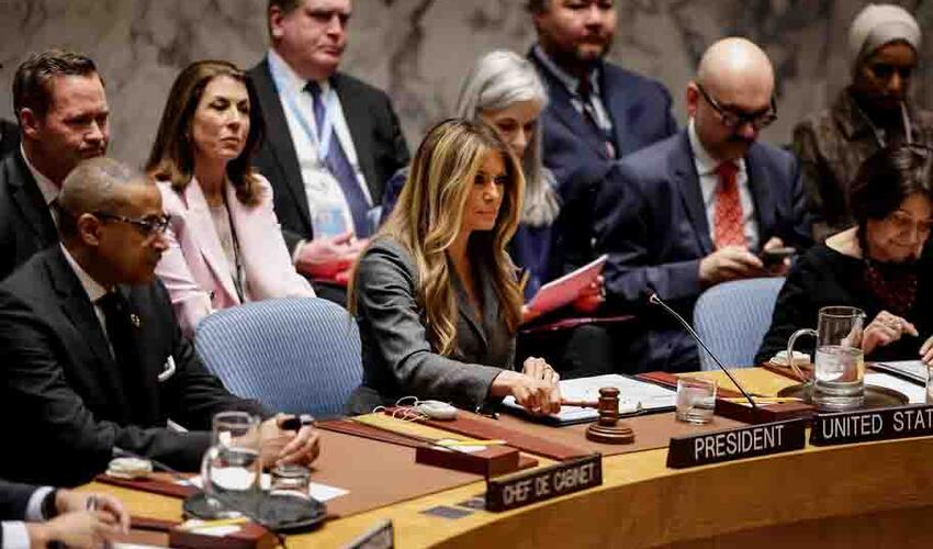 Melaniya Tramp BMT Təhlükəsizlik Şurasının iclasına sədrlik edib