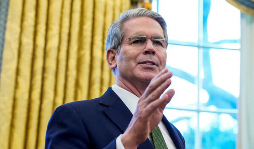 ABŞ Çini Rusiya neftinin alışını azaltmağa məcbur etmək niyyətindədir