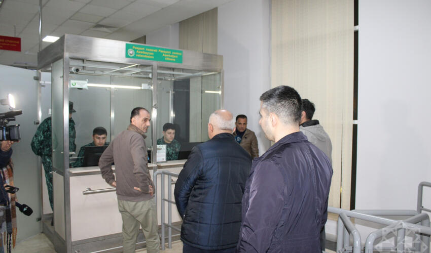 Azərbaycan diplomatları İrandan təxliyə olunub