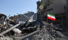 Trampın müşavirləri onu İranla müharibəni daha tez bitirməyə çağırıb