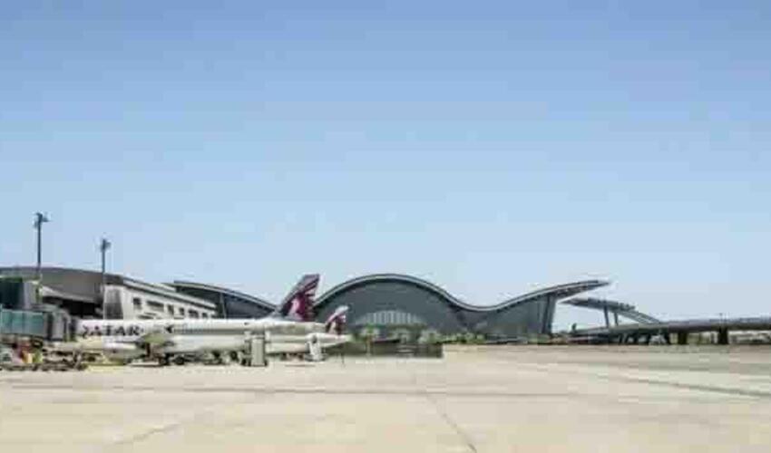 Катар hava məkanını qismən açıb