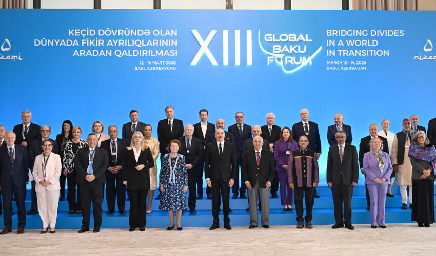 “Keçid dövründə olan dünyada fikir ayrılıqlarının aradan qaldırılması” mövzusunda XIII Qlobal Bakı Forumu işə başlayıb
Prezident İlham Əliyev Forumun açılış mərasimində çıxış edib