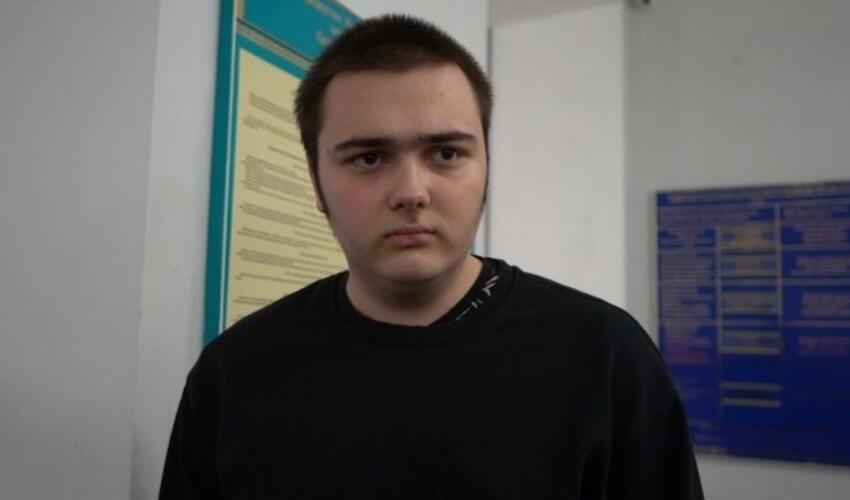 Məhkəmə Ukraynadakı müharibə ilə razılaşmayan 16 yaşlı Rusiya vətəndaşını geri verməkdən imtina edib