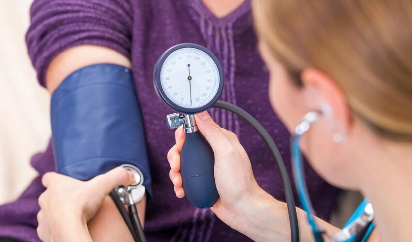 Təzyiq üçün nə içməli: Alimlər №1 içkini açıqlayıblar