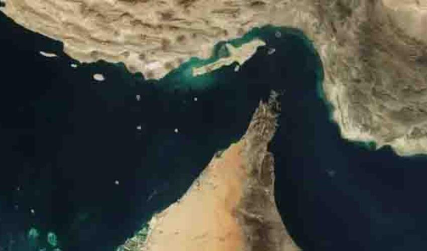 Hörmüz boğazı yalnız atəşkəs elan olunduqdan sonra açılacaq